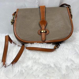 *VINTAGE* Dooney & Bourke Crossbody Bag - Rare Style!